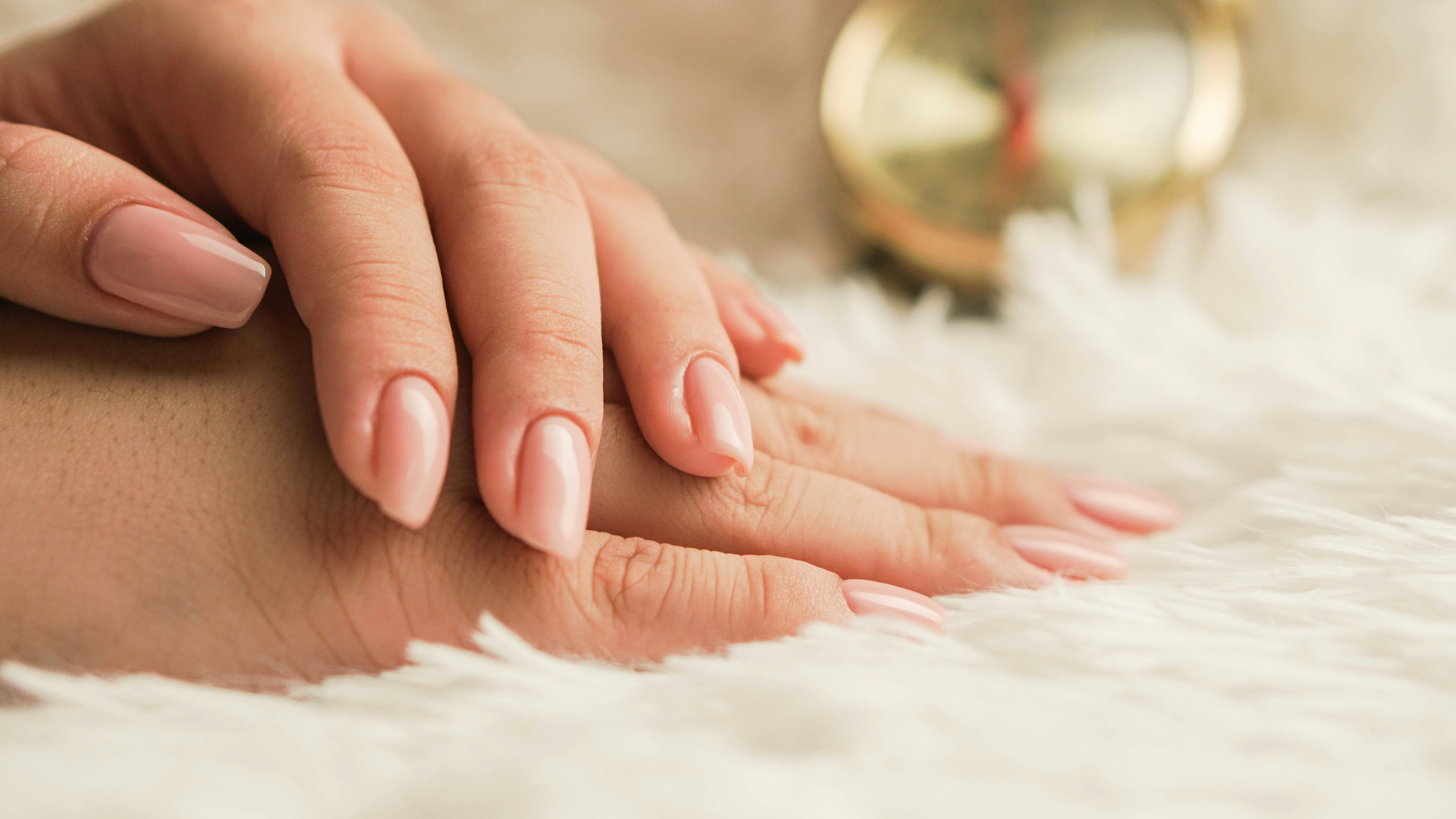 manicure_nail.jpg