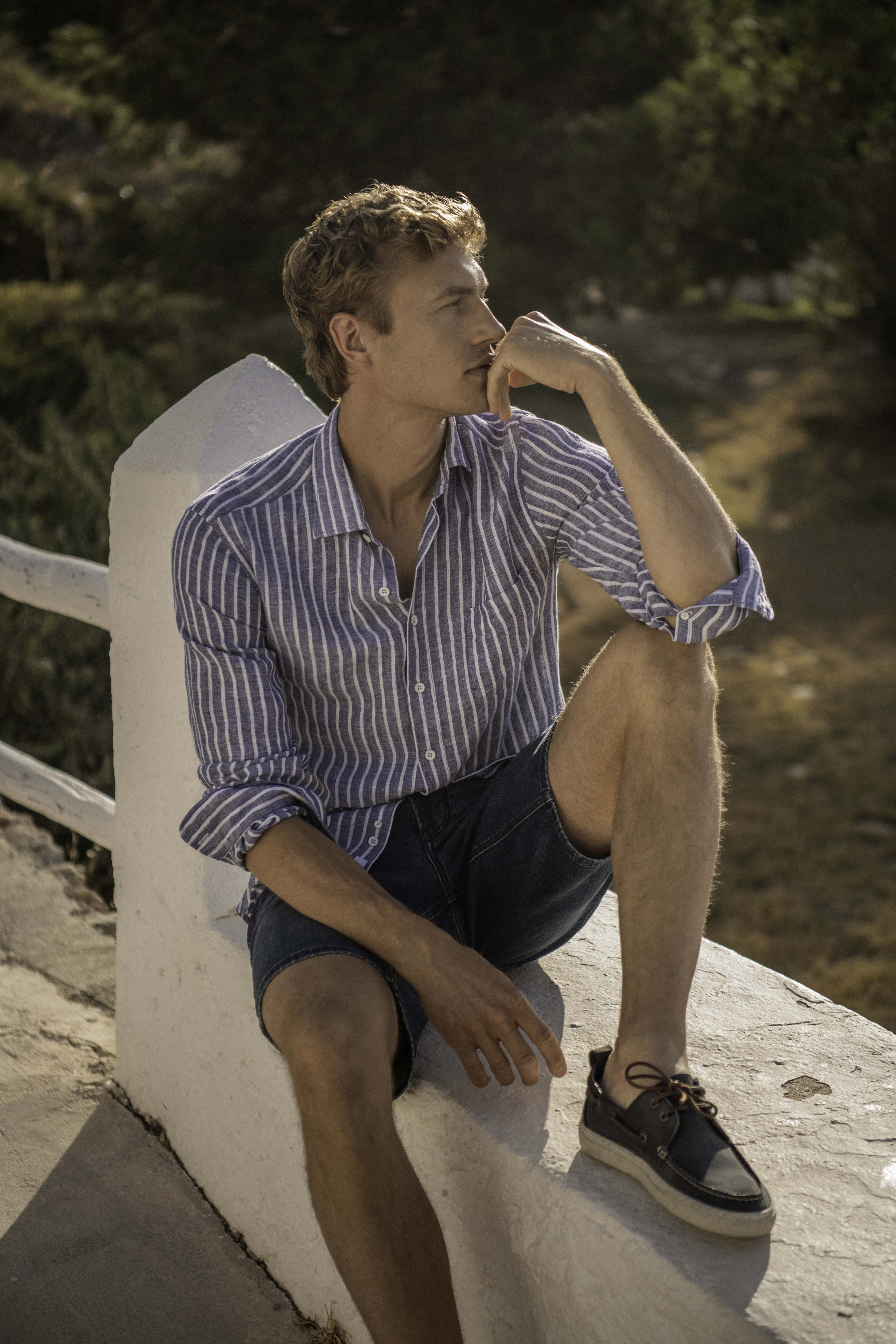 LP6963_STONE-BLUE_WILLSHER-BAY_&_UP0860_DENIM_HADLOW_260611_Rodd&GunnSS27_Day_01_0589.jpg